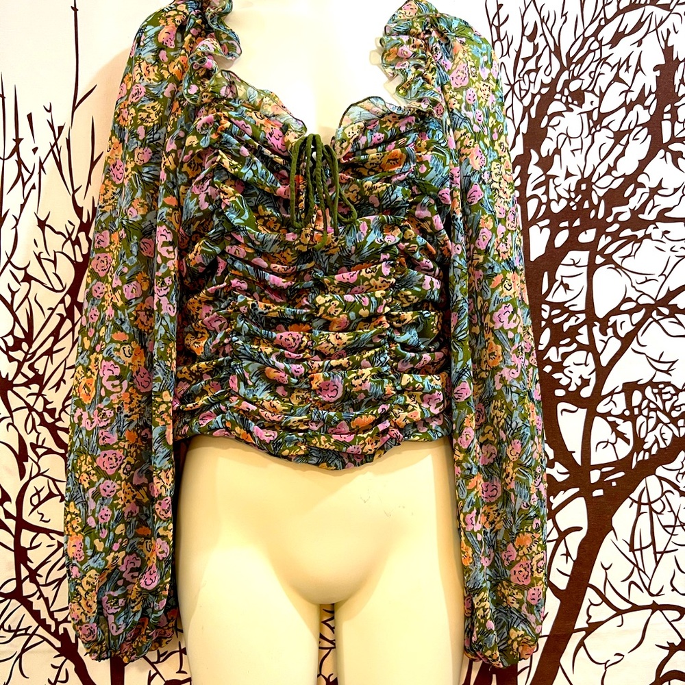Floral Sheer top long sleeve